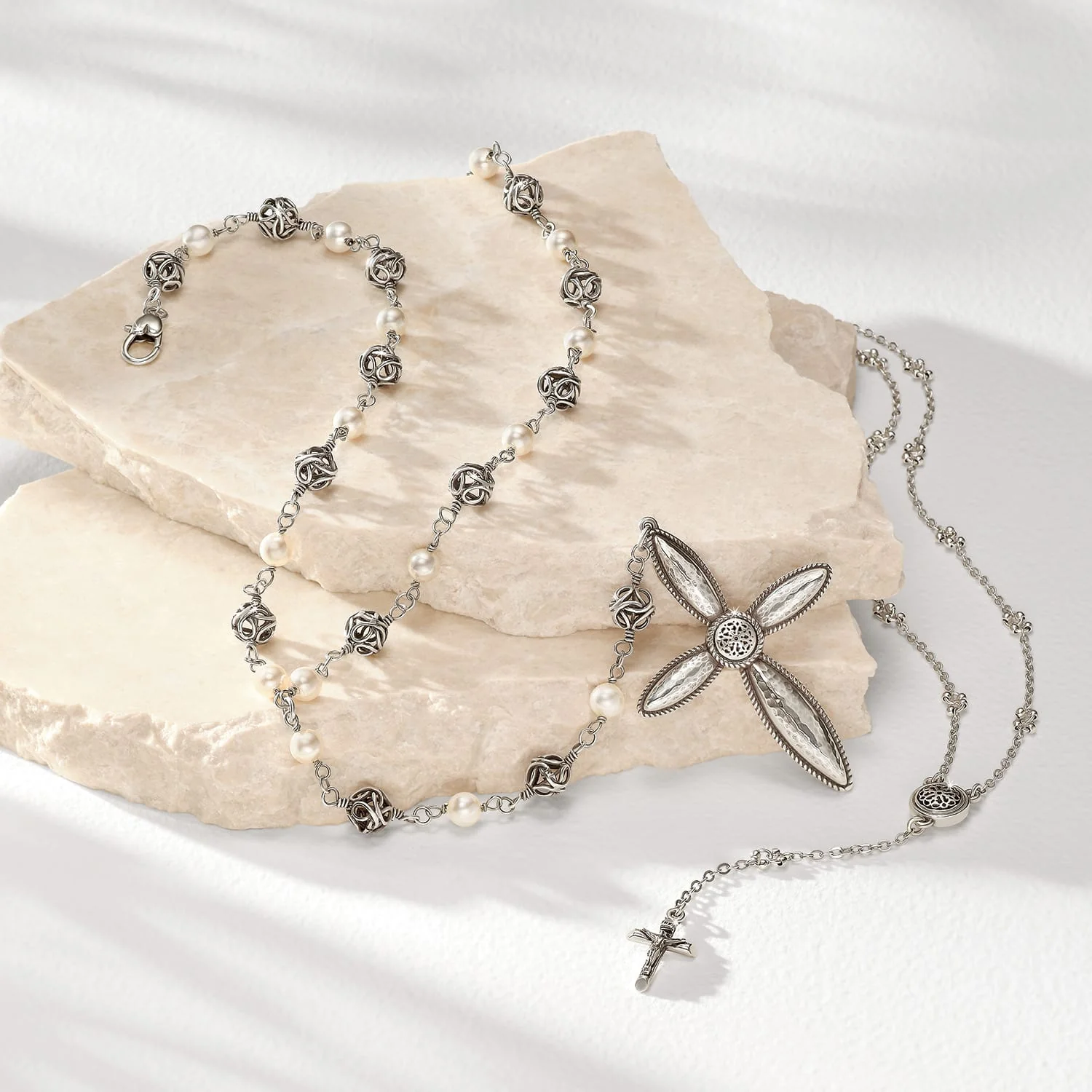 Ferrara Lacrima Rosary Necklace - Image 4