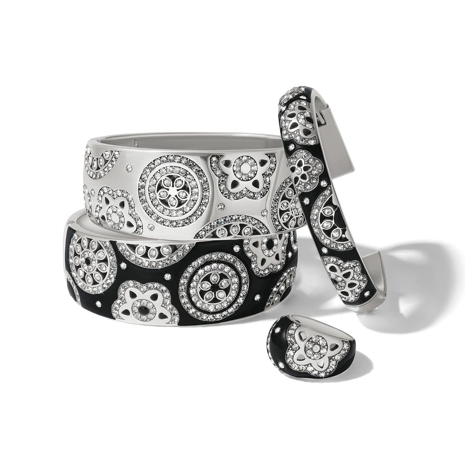Flora Black Ring - Image 4