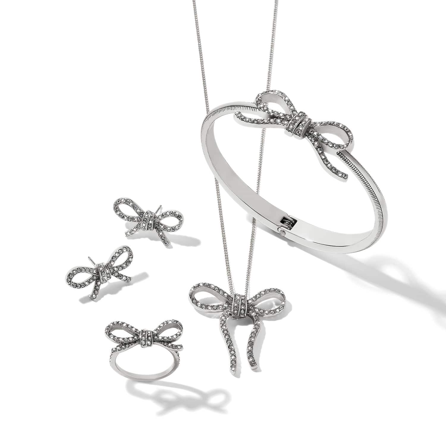 Illumina Bow Ring - Image 3