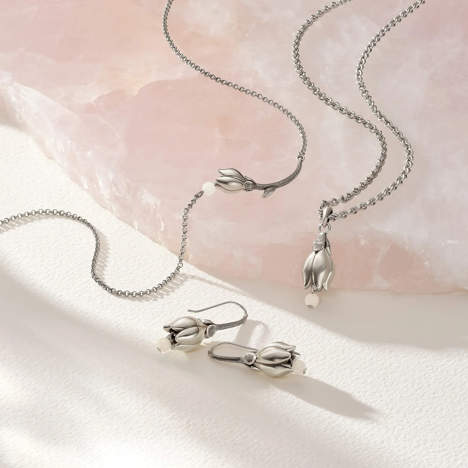 La Tulipe Petal French Wire Earrings - Image 4