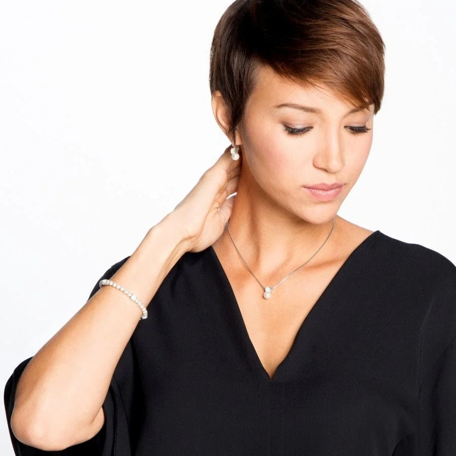 Meridian Petite Pearl Necklace - Image 3