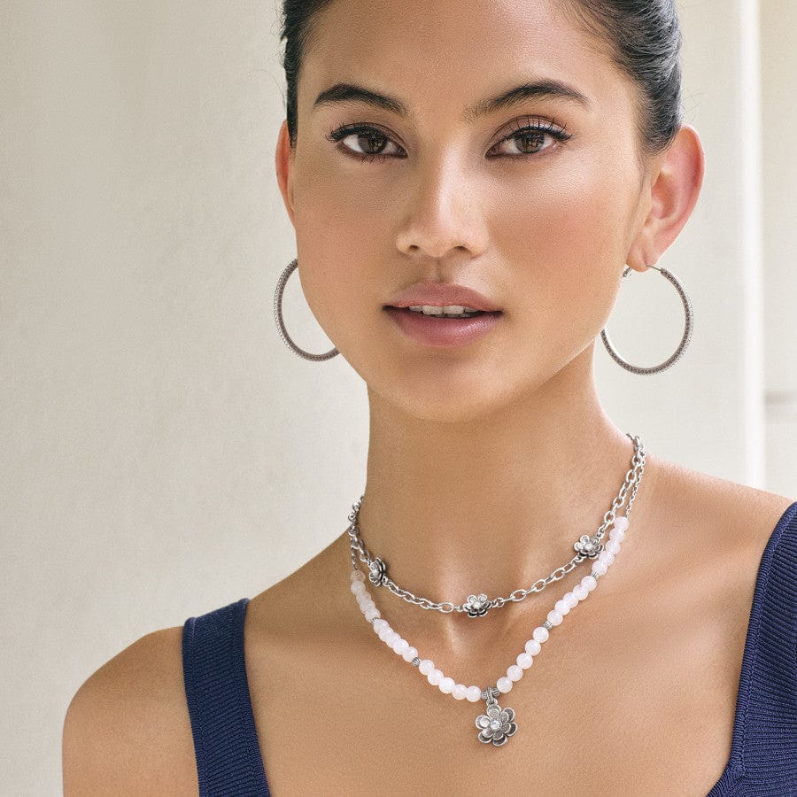 Metal Petal Short Necklace - Image 5