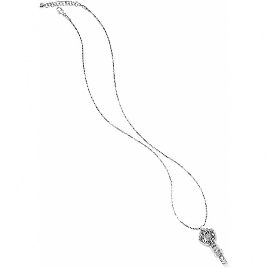 Reno Heart Badge Clip Necklace - Image 3