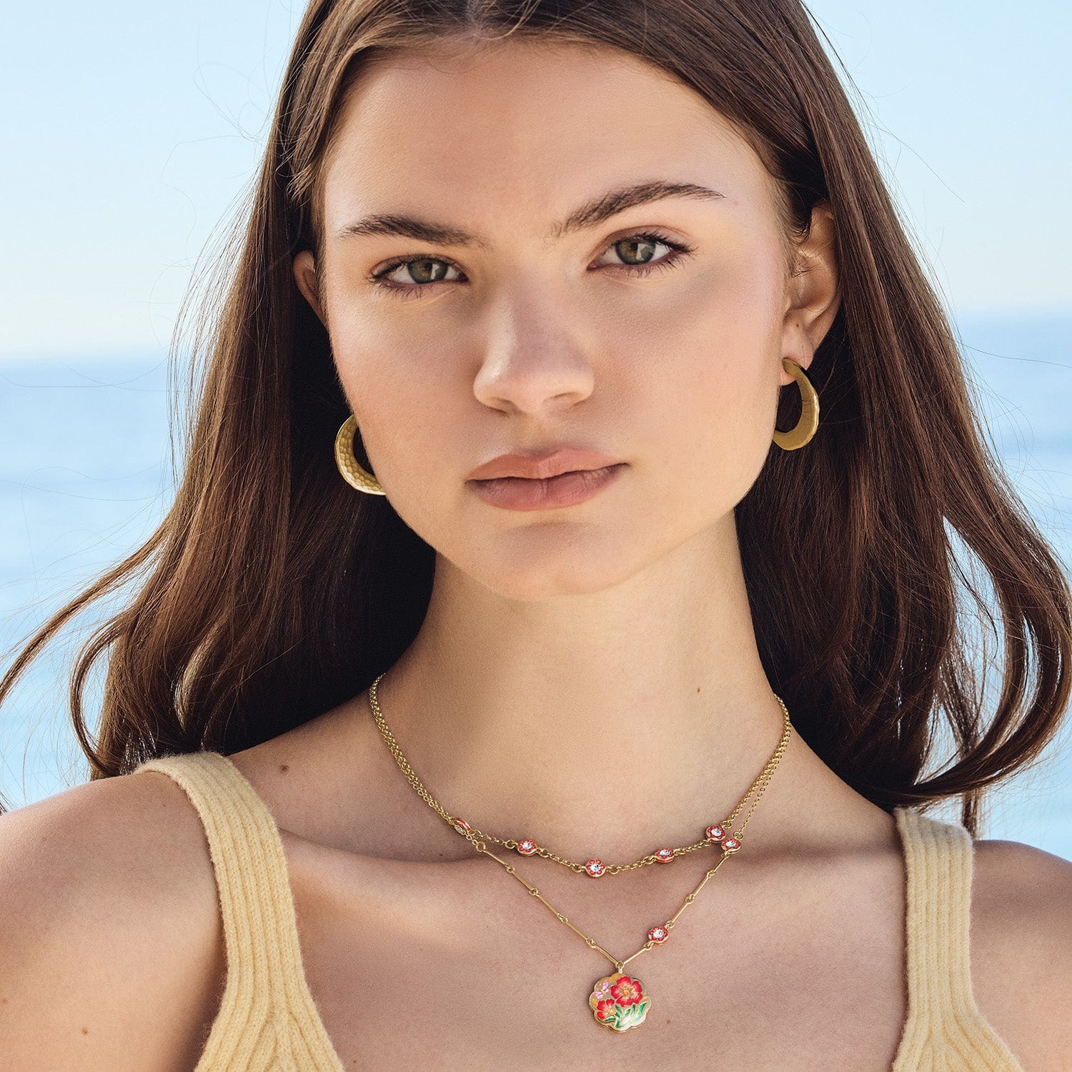 Sydney Poppy Short Necklace - Image 6