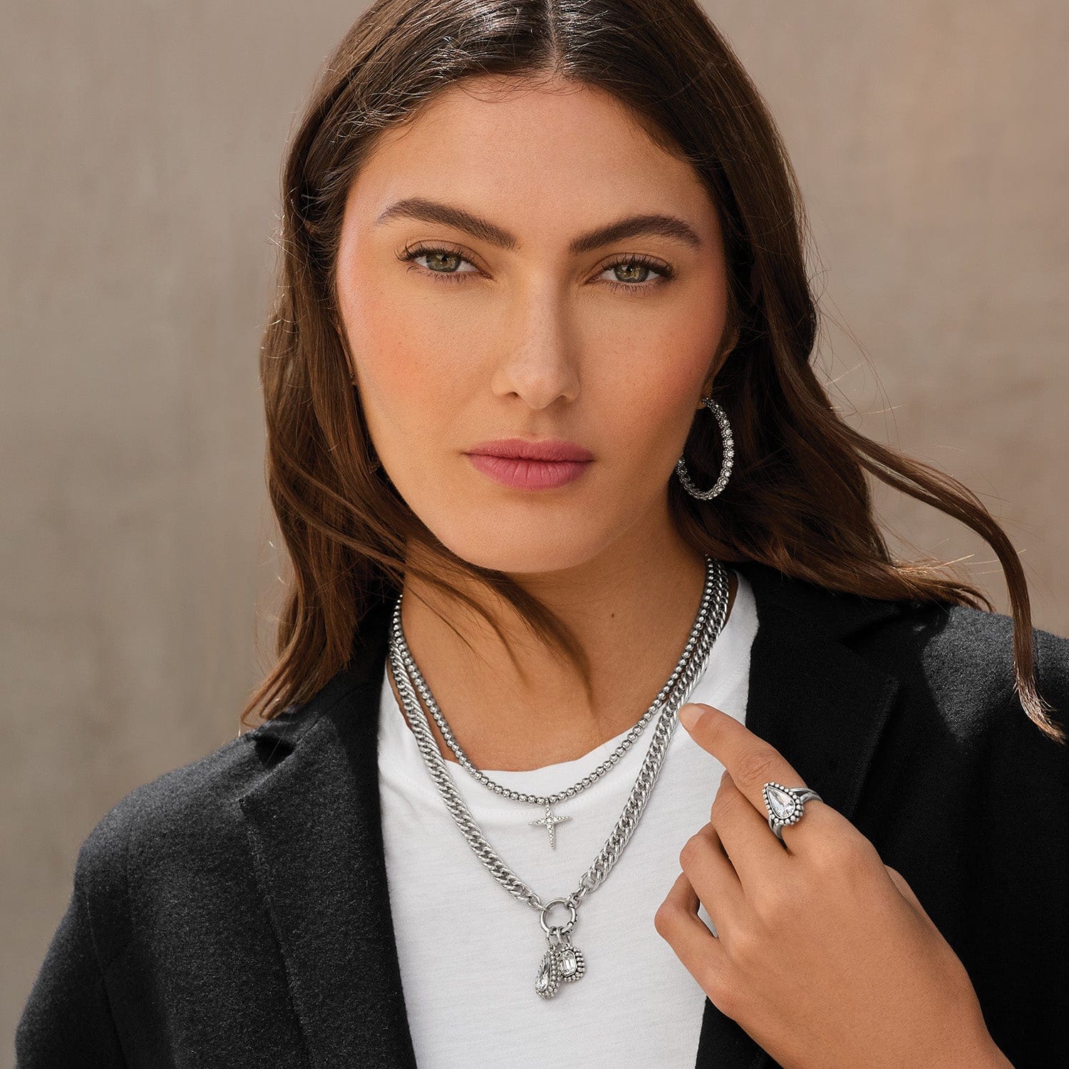 Twinkle Luxe Teardrop Ring - Image 4
